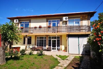 Casă cu 5 camere cu Canalizare în Bucureștii Noi