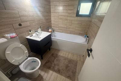 Casă cu 2 camere în Central