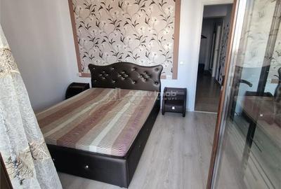 Apartament cu 3 camere decomandat în Văleni-Dâmbovița - 1