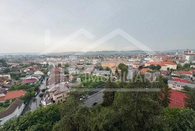 Apartament cu 2 camere decomandat, mobilat în Semicentral