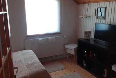 Casă cu 4 camere în Liceul Militar