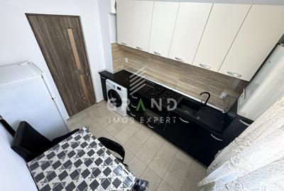 Apartament cu 3 camere semidecomandat, mobilat în Iris - 1