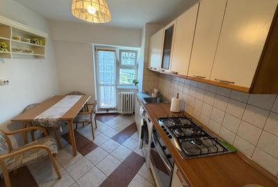 Apartament cu 2 camere decomandat, mobilat în P-ța Unirii - 2