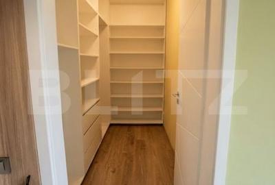Apartament cu 2 camere semidecomandat în Chinteni