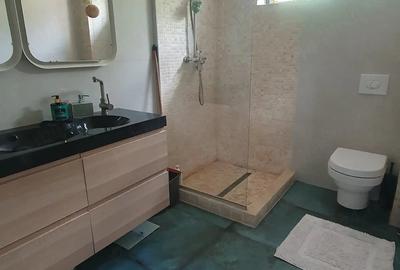 Casă cu 2 camere cu Teren 250 Mp în Mănăștur - 1