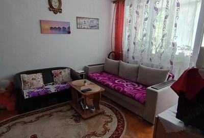Apartament cu 2 camere semidecomandat în Țiglina 1