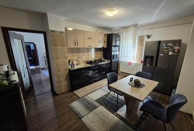 Apartament cu 2 camere decomandat în Ostroveni