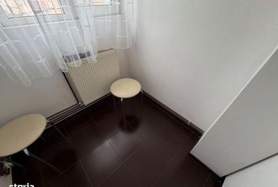 Garsonieră decomandată în Central