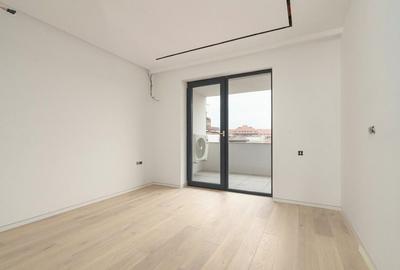Apartament cu 4 camere semidecomandat în Aviatorilor - 12