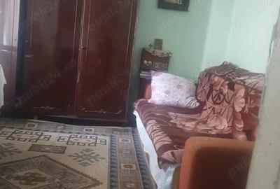 Casă cu 3 camere cu Teren 90 Mp în Tei