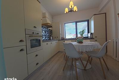 Casă cu 4 camere cu Teren 160 Mp în Palazu Mare - 15