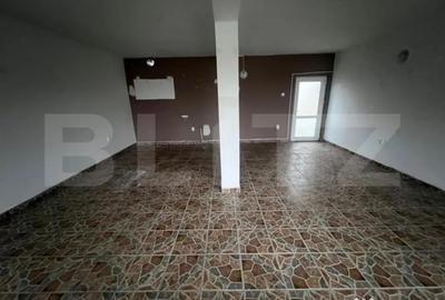 Spațiu comercial, de 55 mp, în Central