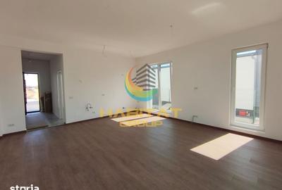 Casă cu 4 camere cu Teren 476 Mp în Vidra