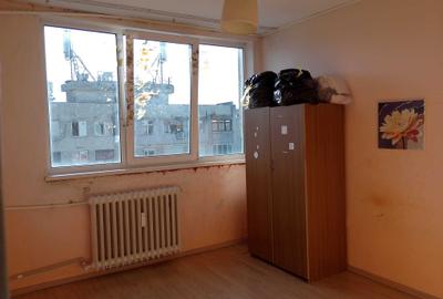 Apartament cu 4 camere semidecomandat în Drumul Taberei - 4