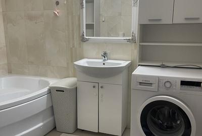 Apartament cu 3 camere decomandat în Nufărul