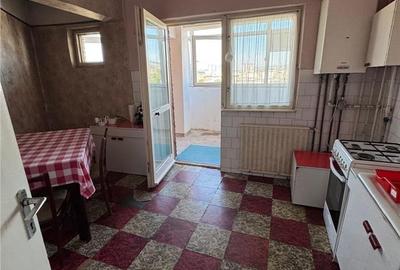 Apartament cu 2 camere decomandat în Mărăști
