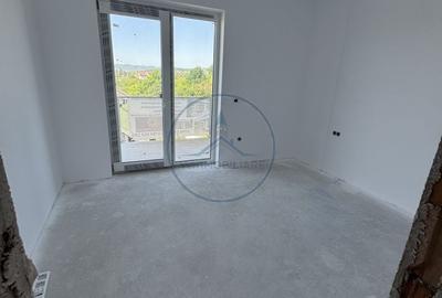 Apartament cu 3 camere în Cetății - 1