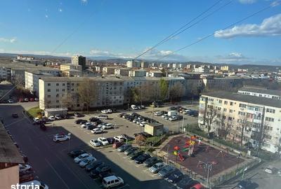 Apartament cu 2 camere semidecomandat în Micro 6 - 3