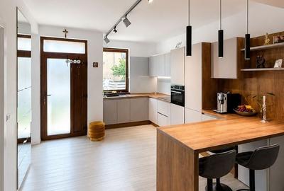Duplex cu 3 camere cu Canalizare în Chișoda - 8
