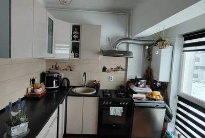 Apartament cu 2 camere nedecomandat în Florești