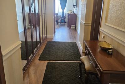 Apartament cu 3 camere în Titan