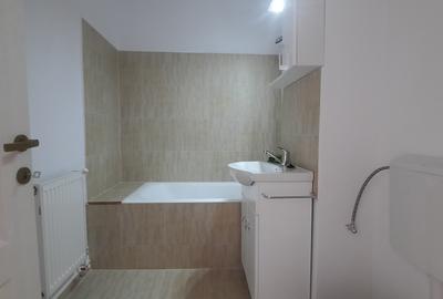 Apartament cu 2 camere decomandat în Vasile Aaron - 2