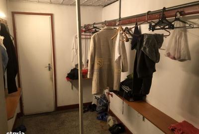 Spațiu comercial, de 298 mp, în Central