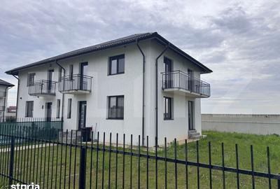 Casă cu 3 camere cu Teren 400 Mp în Ulmi - 3