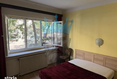 Apartament cu 3 camere în P-ța Rosetti