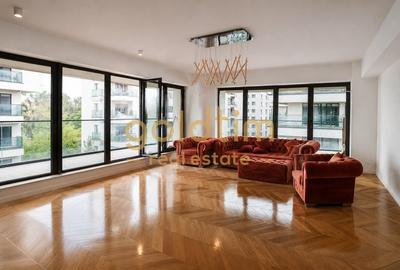 Apartament cu 3 camere semidecomandat, mobilat în Pipera