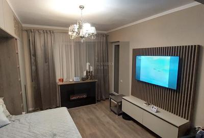 Apartament cu 2 camere decomandat, mobilat în Ozana
