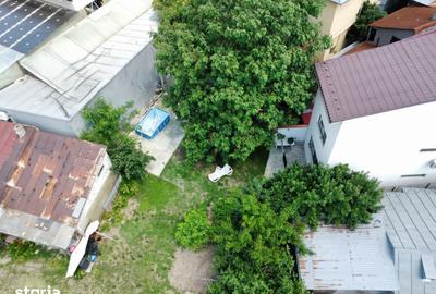 Casă cu 5 camere cu Teren 600 Mp în Central