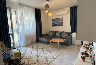 Apartament cu 3 camere în Militari