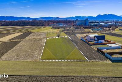 Teren de 3700 mp, în Prejmer - 3
