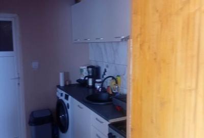 Casă cu 2 camere în Central