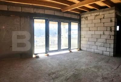 Casă cu 2 camere cu Teren 3050 Mp în Bezdead - 4