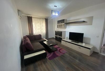 Apartament cu 2 camere decomandat în C5 - 1