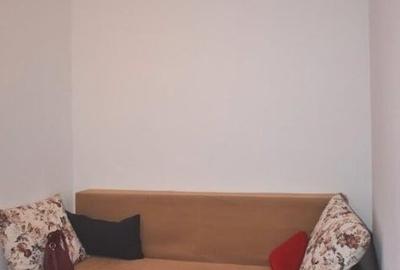 Garsonieră decomandată, mobilată în Titan