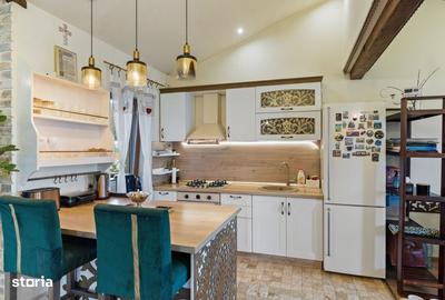 Apartament cu 4 camere în Central