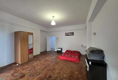 Apartament cu 3 camere decomandat în Calea Victoriei - 9