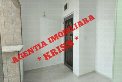 Apartament cu 2 camere semidecomandat în Craiovei
