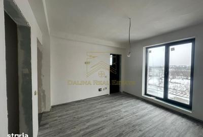Casă cu 5 camere cu Teren 280 Mp în Central