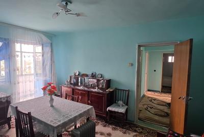Apartament cu 2 camere decomandat în Tomis Nord