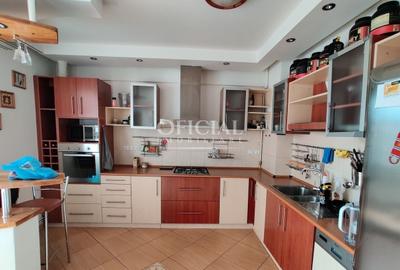 Apartament cu 4 camere decomandat, mobilat în Zorilor - 12