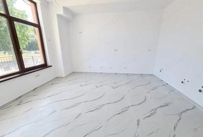 Spațiu comercial, de 81 mp, în Agrement Ostroveni