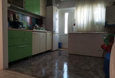 Apartament cu 2 camere decomandat în 2 Moldoveni - 2