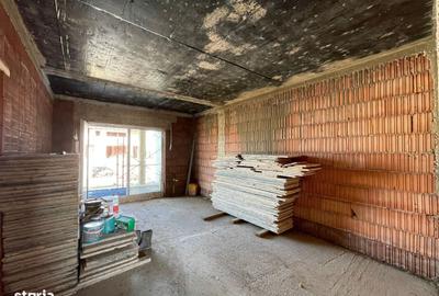 Casă cu 4 camere în Central - 3