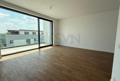 Apartament cu 3 camere semidecomandat în Băneasa