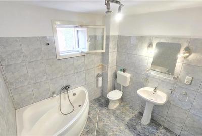 Casă individuală cu 7 camere cu Teren 1384 Mp în Vest - 23