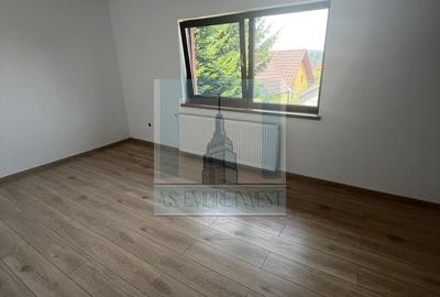 Casă individuală cu 7 camere cu Canalizare în Bunloc - 17